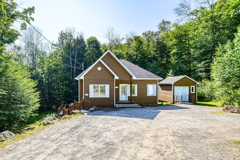 Maison de plain-pied, 184Z 184AZ Ch. des Cèdres, Sainte-Anne-des-Lacs