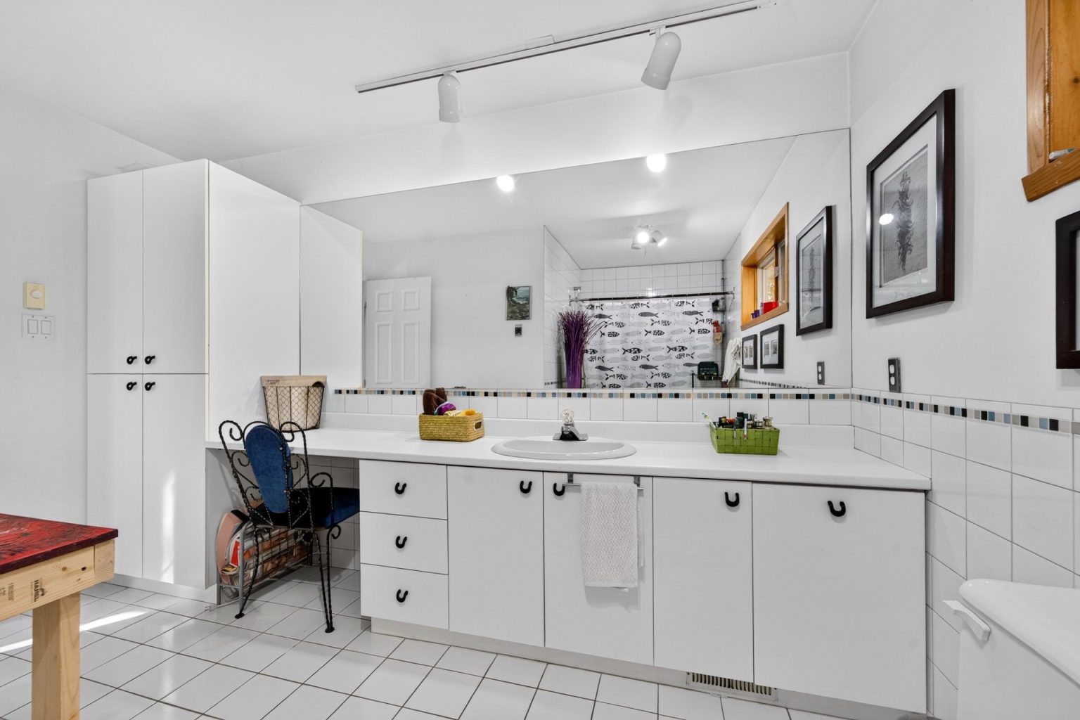 Ensuite bathroom